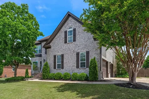 2406 Laurelton Creek Lane Chattanooga TN 37421