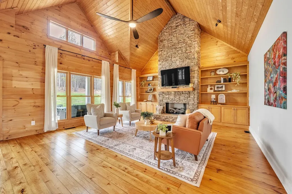 1809 County Road 50 Riceville TN 37370