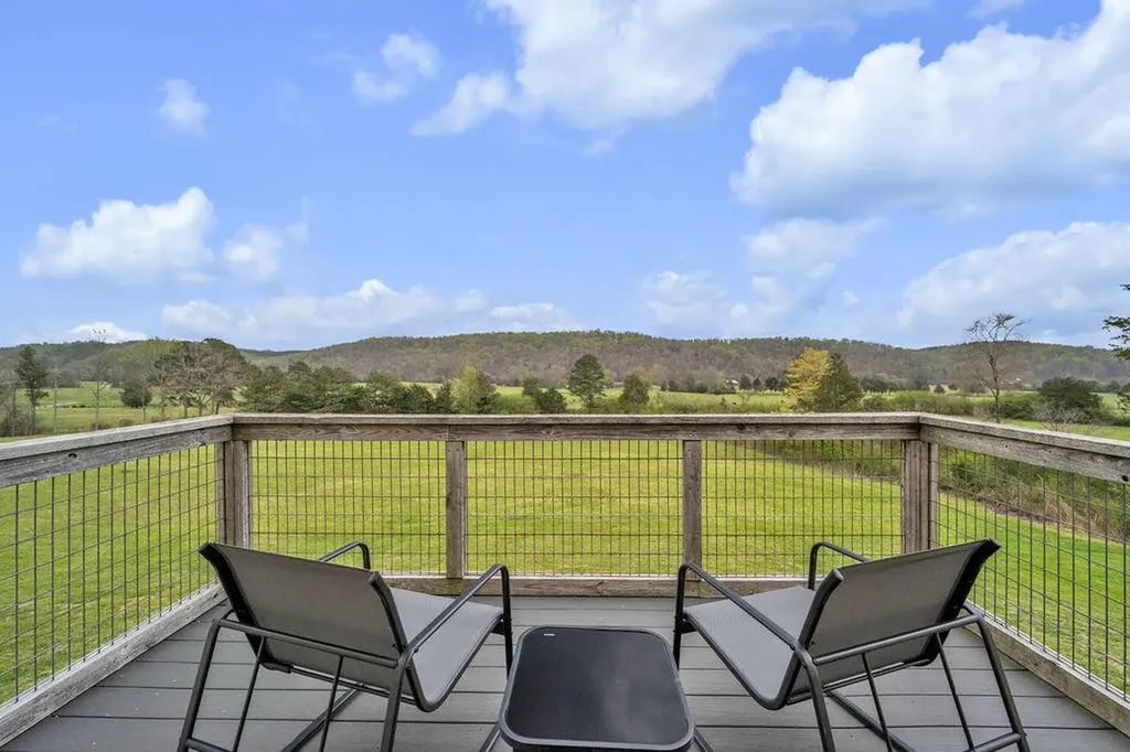 1809 County Road 50 Riceville TN 37370