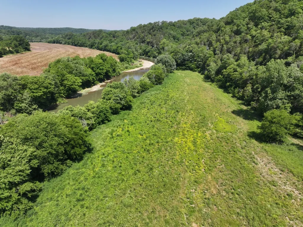 110 Wade Reed Road White Bluff TN 37187