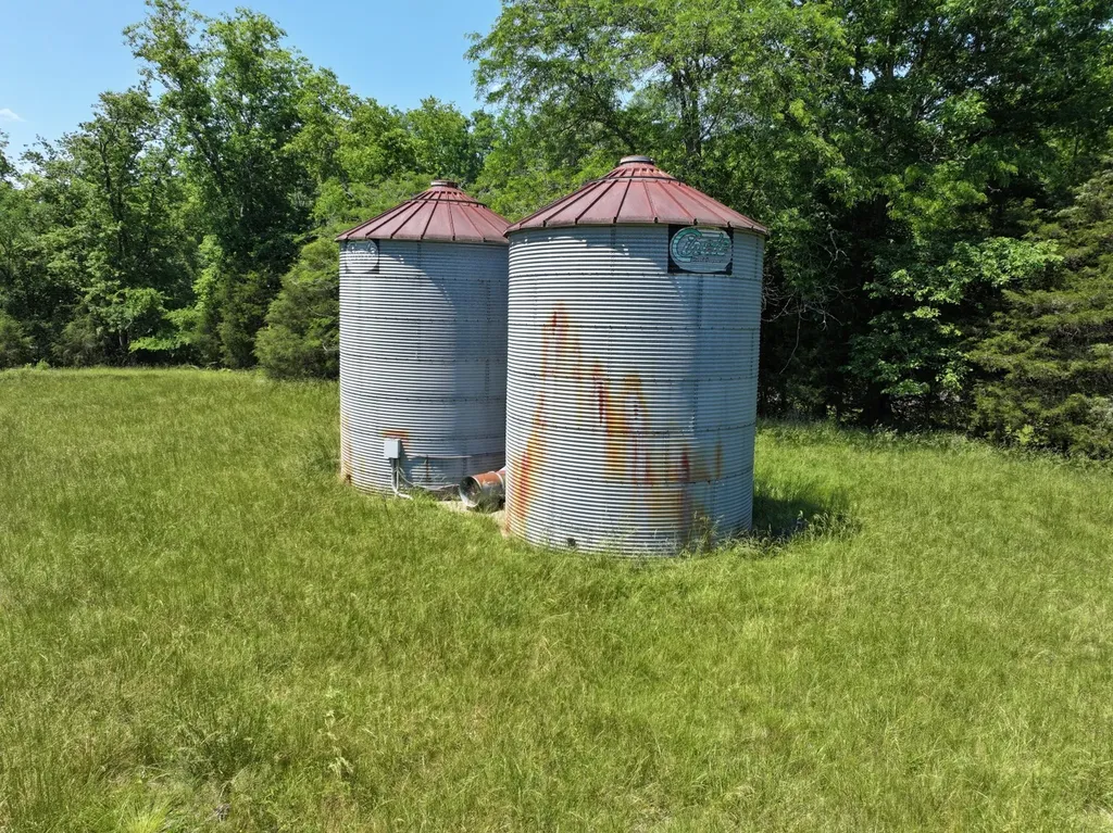110 Wade Reed Road White Bluff TN 37187