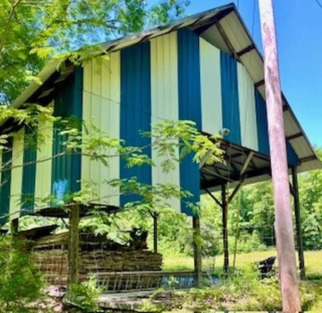 110 Wade Reed Road White Bluff TN 37187