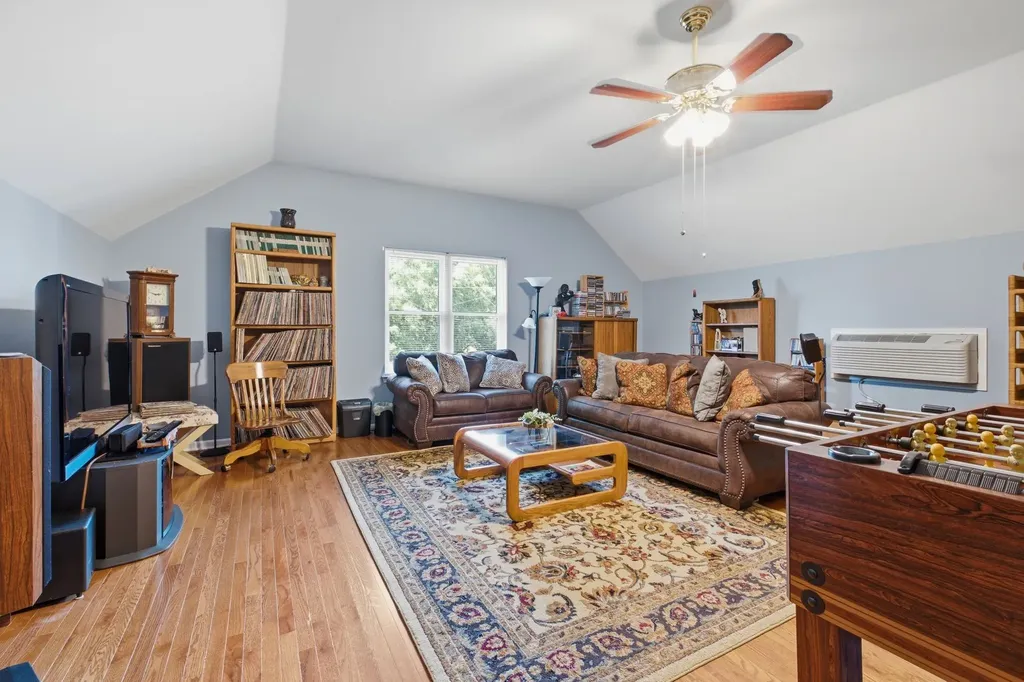 108 Buena Vista Court Nashville TN 37218