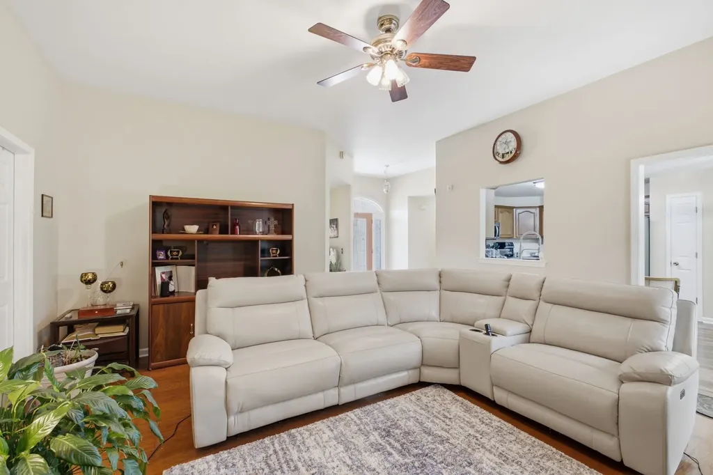 108 Buena Vista Court Nashville TN 37218