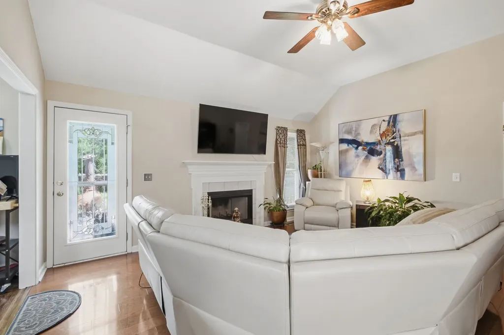 108 Buena Vista Court Nashville TN 37218
