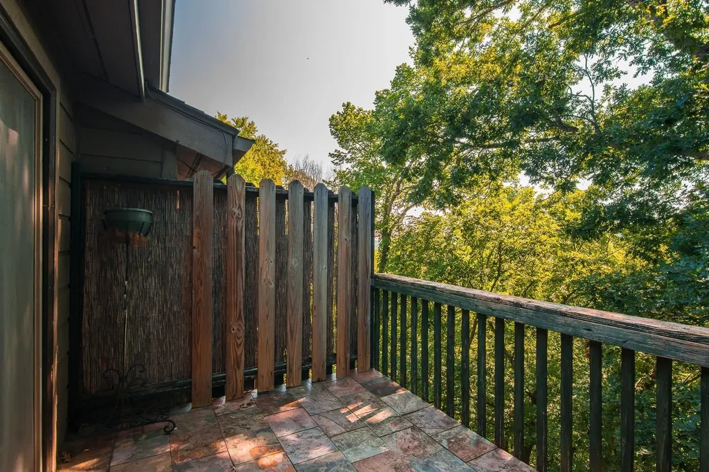 727 Harpeth Trace Drive Nashville TN 37221