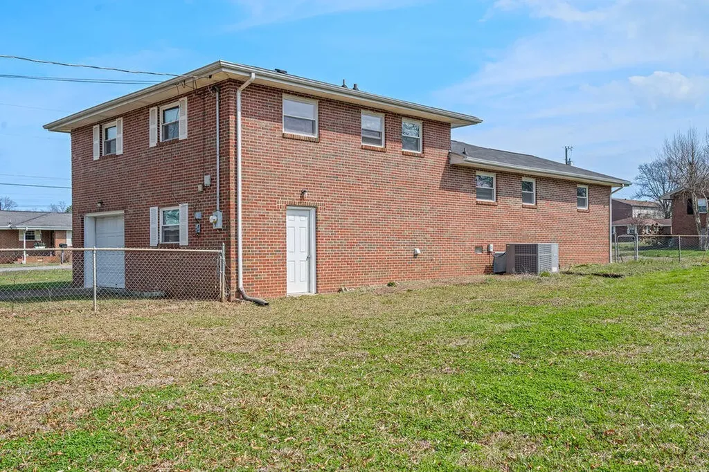 31 Jackson Way Fort Oglethorpe GA 30742
