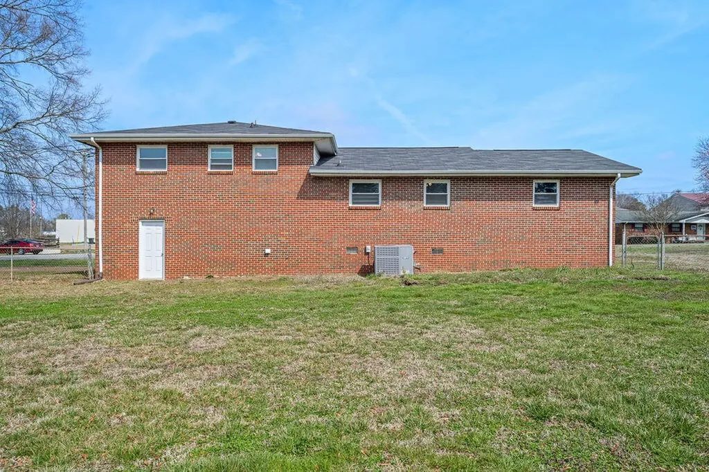 31 Jackson Way Fort Oglethorpe GA 30742