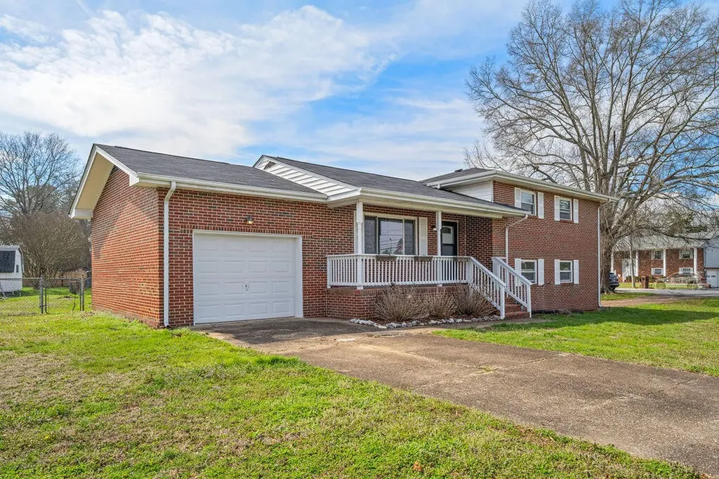 31 Jackson Way Fort Oglethorpe GA 30742
