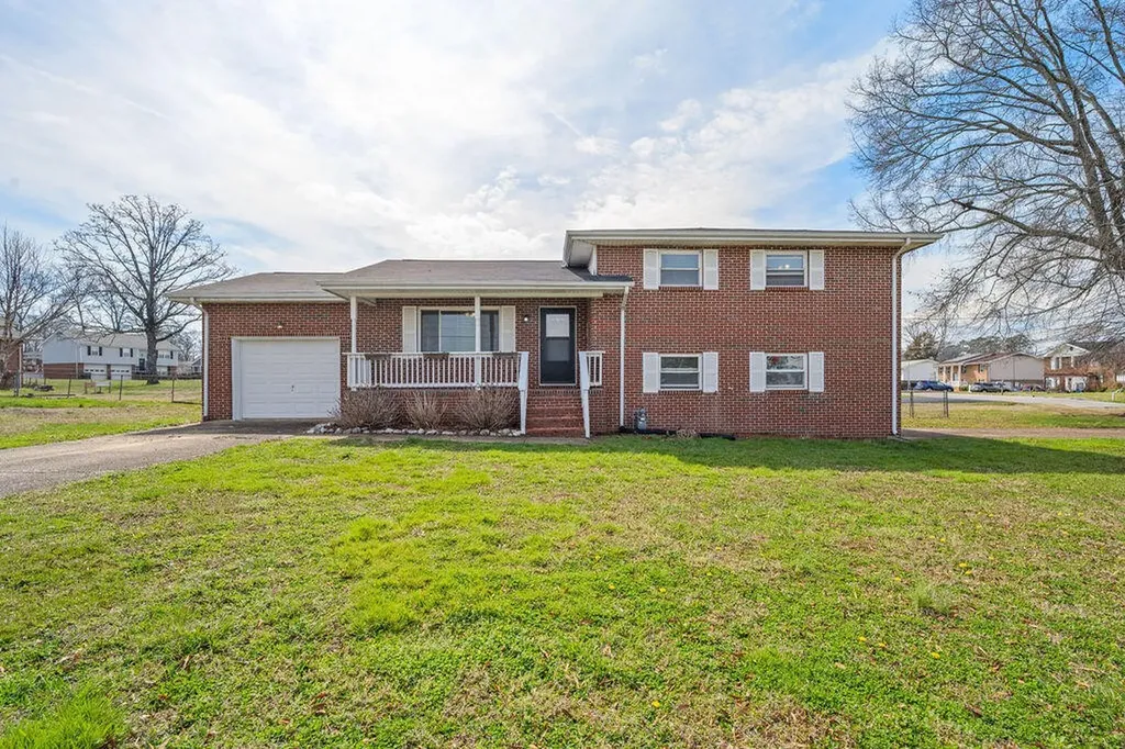 31 Jackson Way Fort Oglethorpe GA 30742