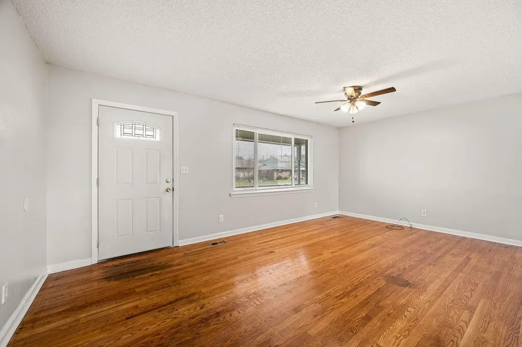 31 Jackson Way Fort Oglethorpe GA 30742