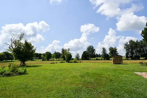 135 Old Hwy 52w Portland TN 37148