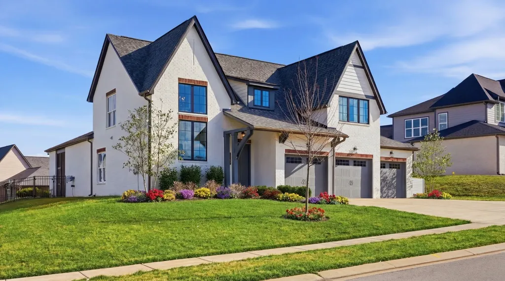 7068 Balcolm Court College Grove TN 37046