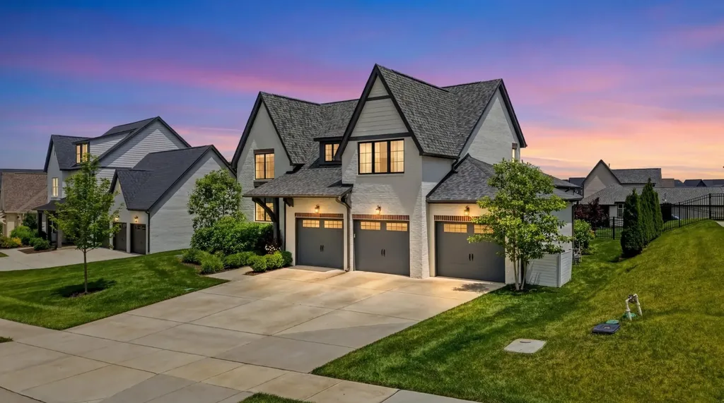 7068 Balcolm Court College Grove TN 37046