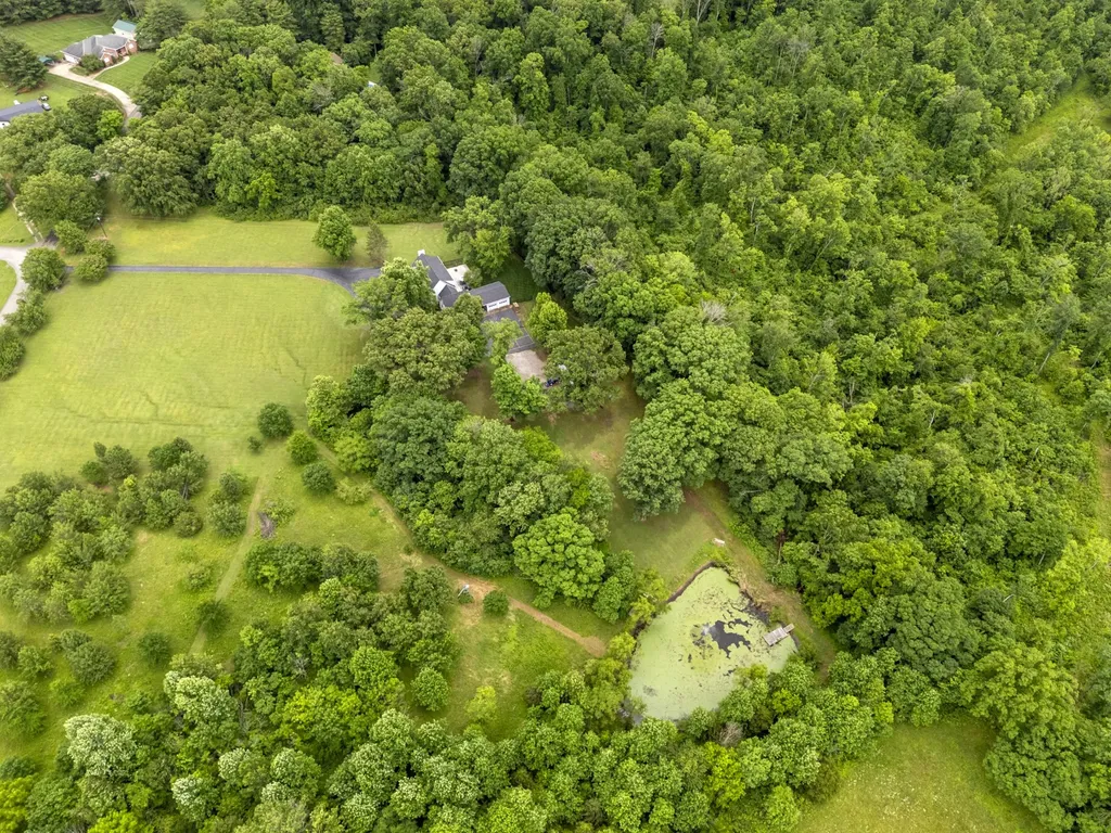 1100 Mill Road Dickson TN 37055