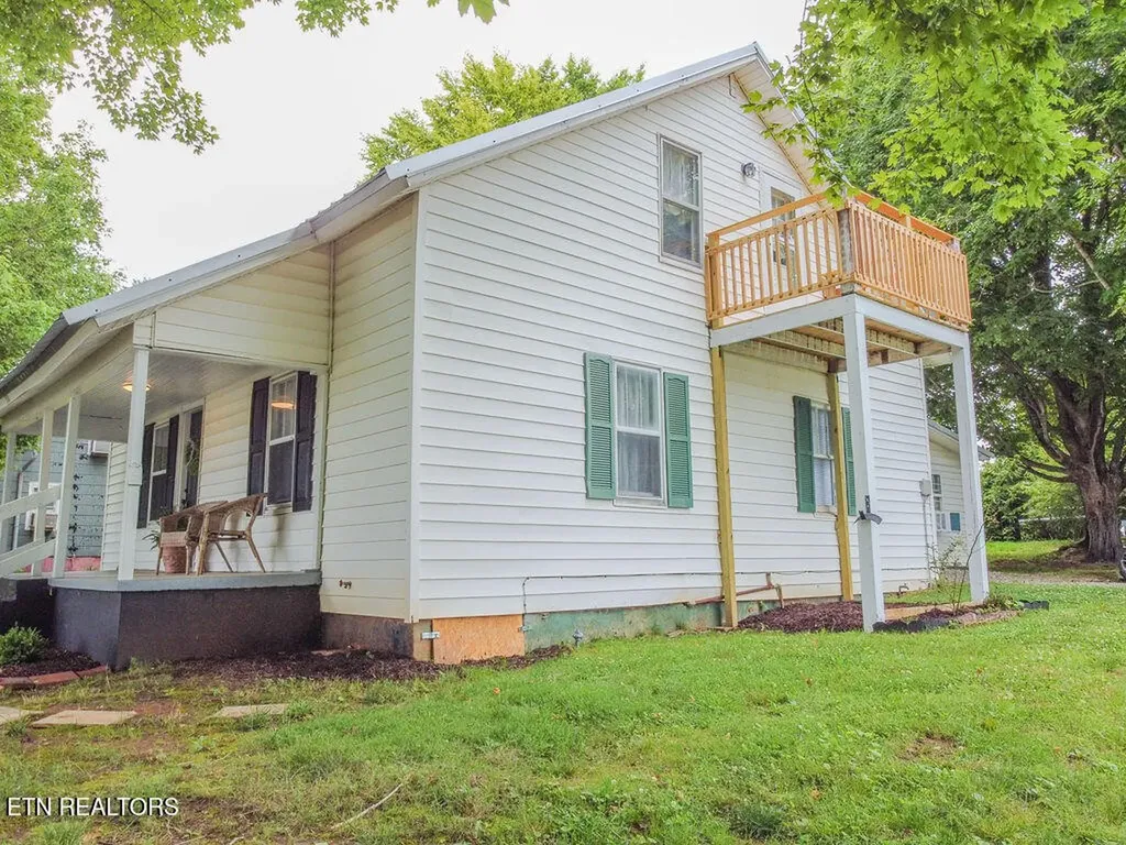 110 Old Englewood Road Englewood TN 37329