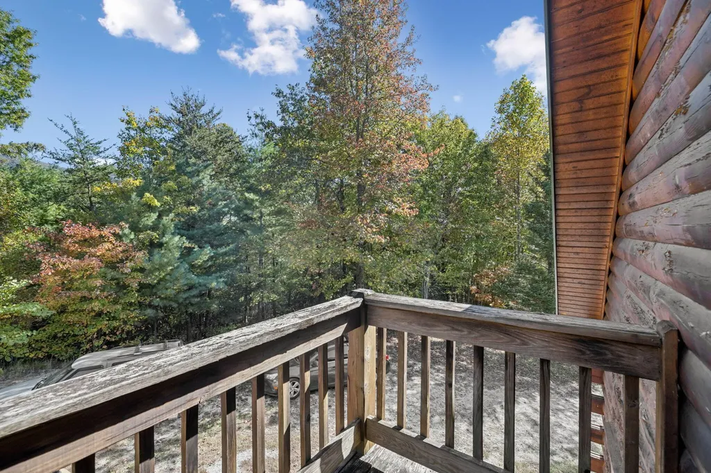 1029 Smithfield Road Tellico Plains TN 37385