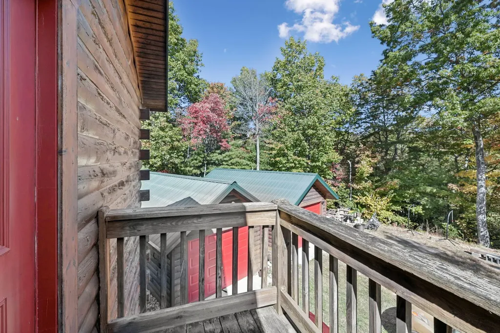1029 Smithfield Road Tellico Plains TN 37385