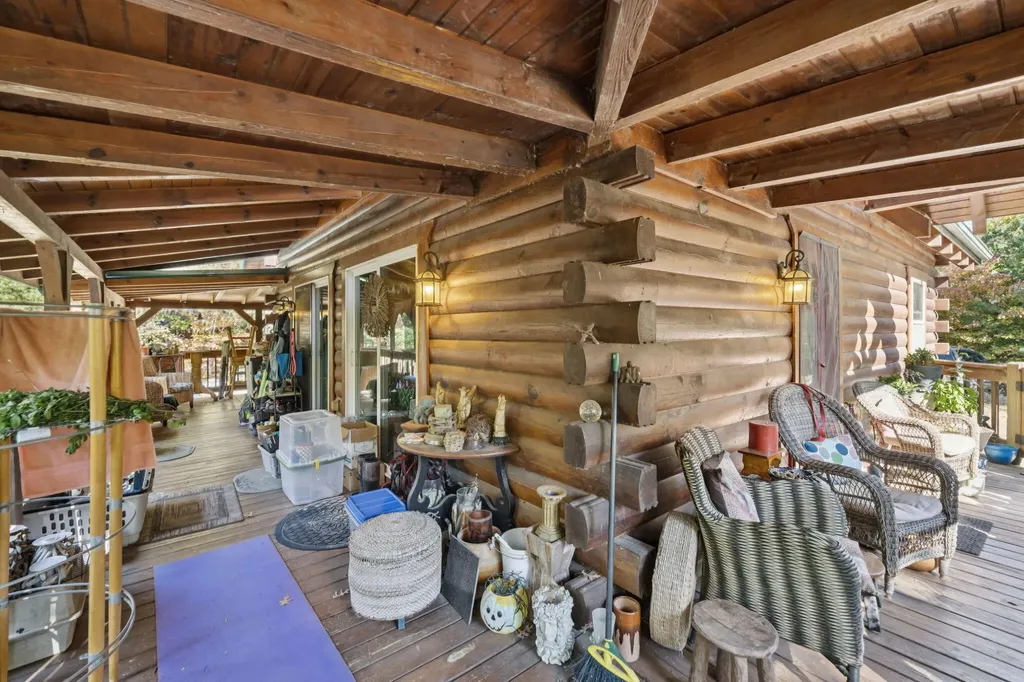 1029 Smithfield Road Tellico Plains TN 37385