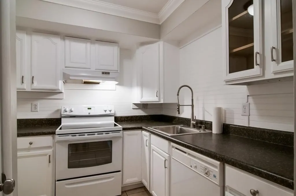 214 Old Hickory Boulevard Nashville TN 37221