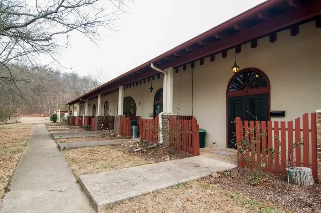 214 Old Hickory Boulevard Nashville TN 37221