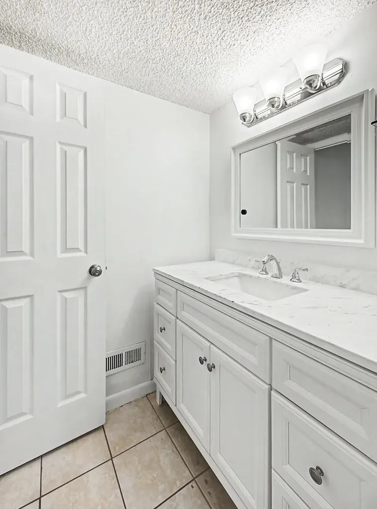 214 Old Hickory Boulevard Nashville TN 37221