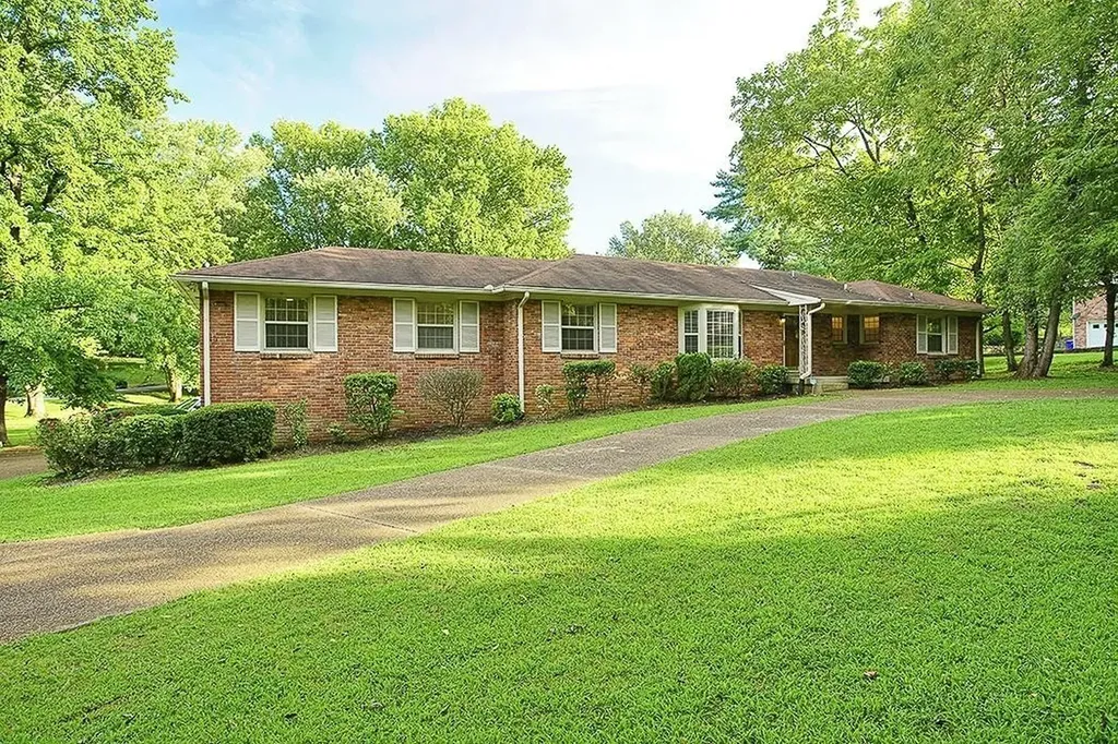 713 Farrell Road Nashville TN 37220