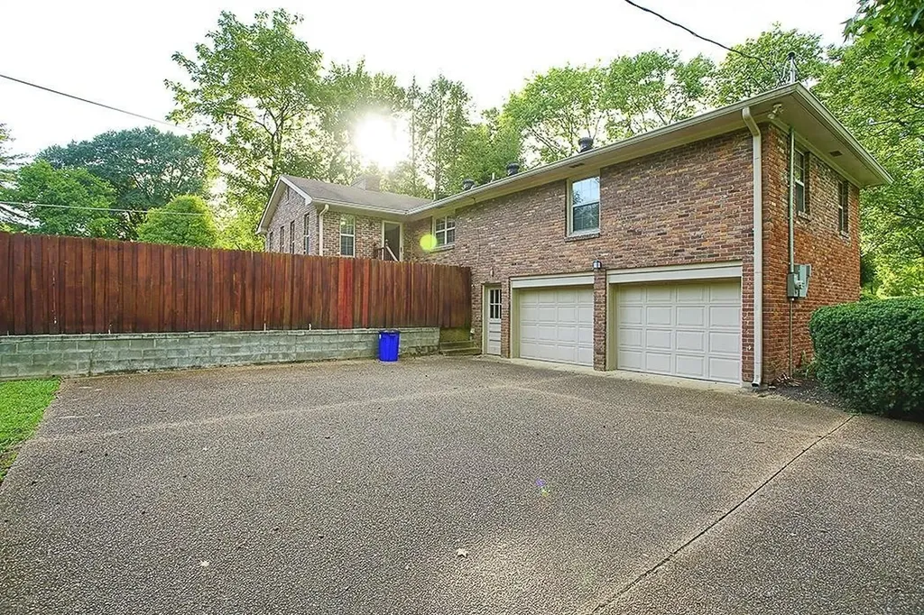 713 Farrell Road Nashville TN 37220