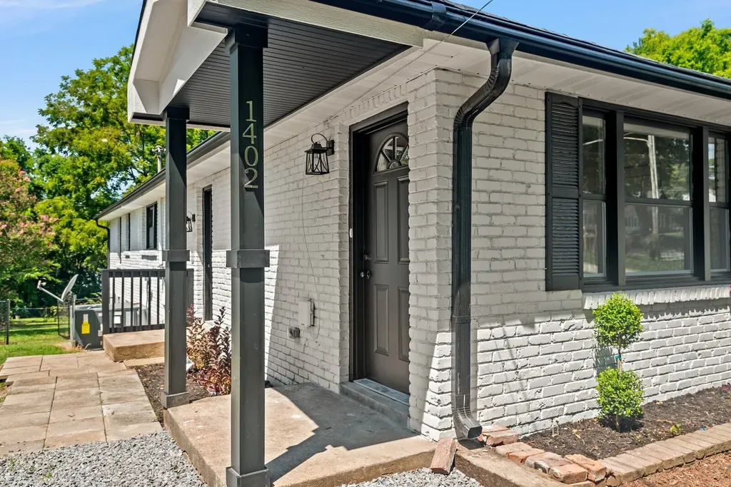 1402 Montgomery Avenue Nashville TN 37207