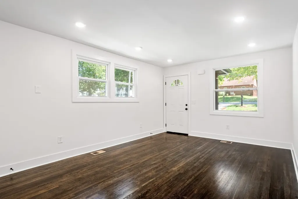 1402 Montgomery Avenue Nashville TN 37207