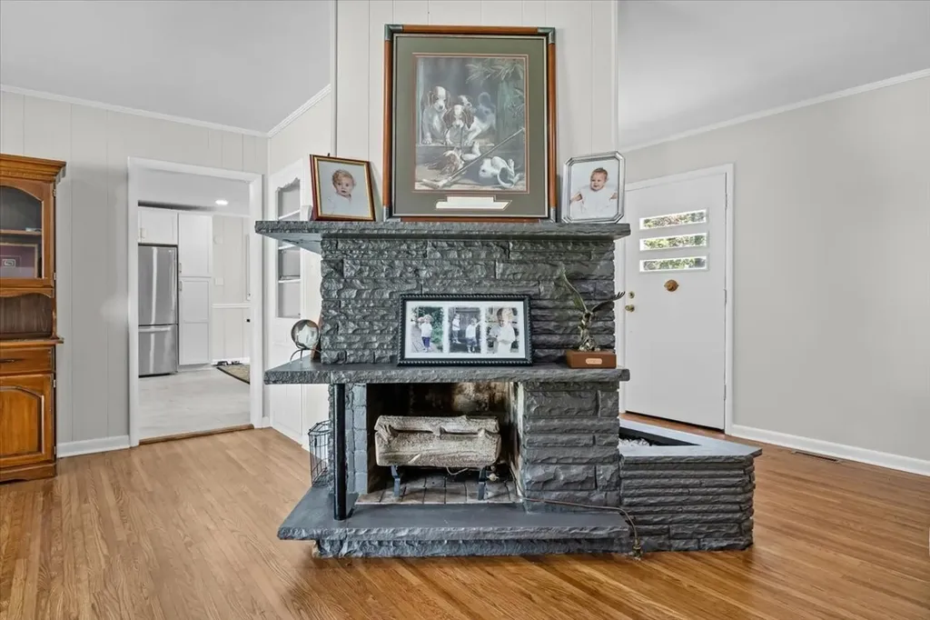 215 Sunset Drive New Johnsonville TN 37134