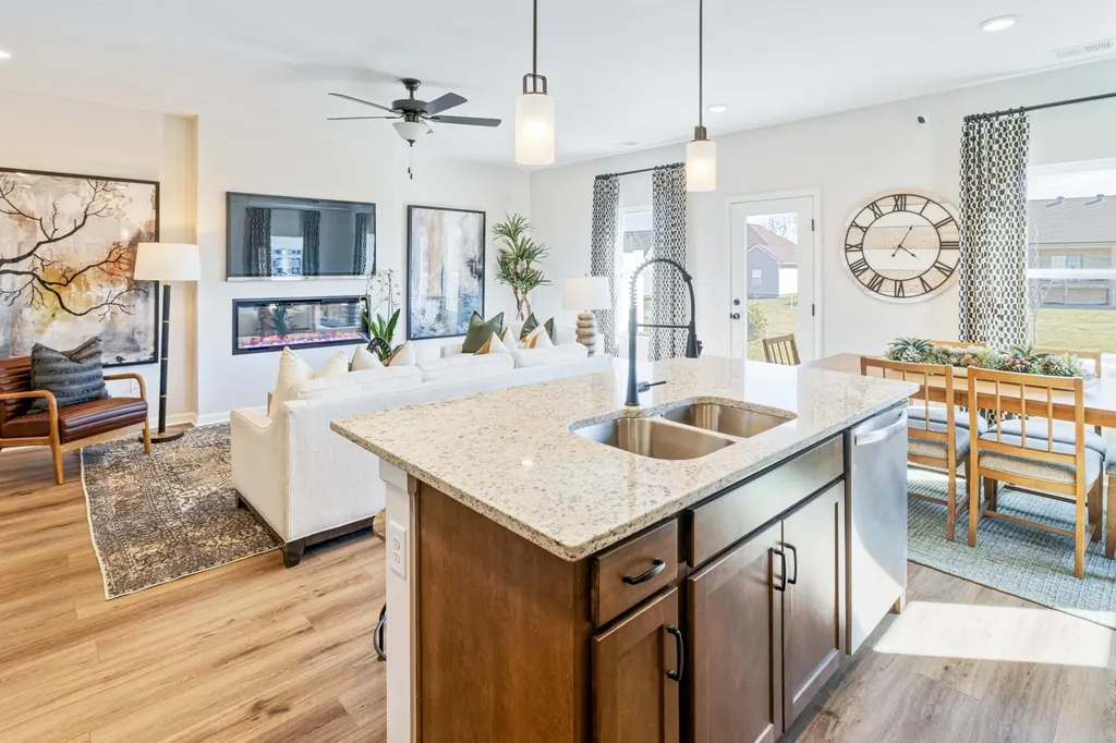 117 Yarrow Loop Clarksville TN 37043