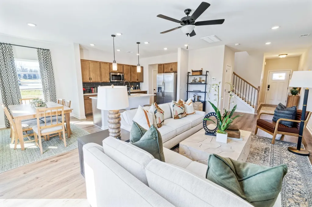 117 Yarrow Loop Clarksville TN 37043