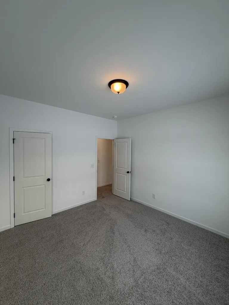 121 Yarrow Loop Clarksville TN 37043