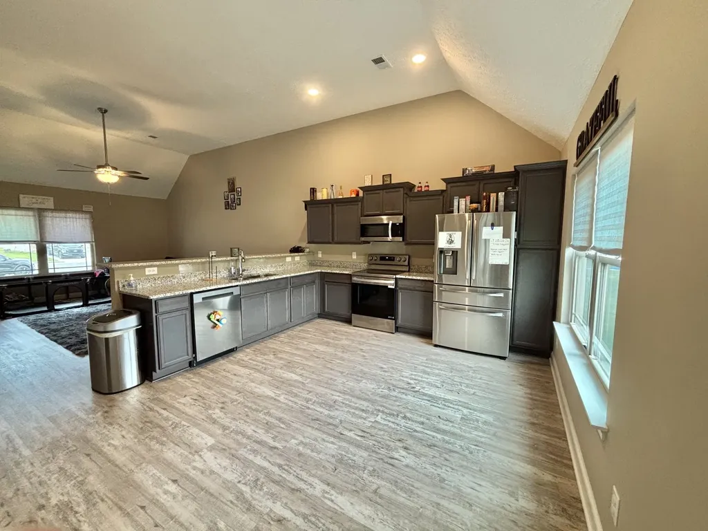 2010 Haystack Court Christiana TN 37037