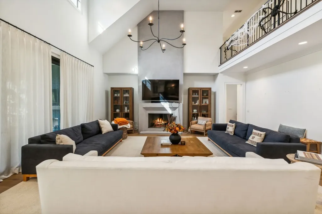 1209 Otter Creek Road Nashville TN 37215