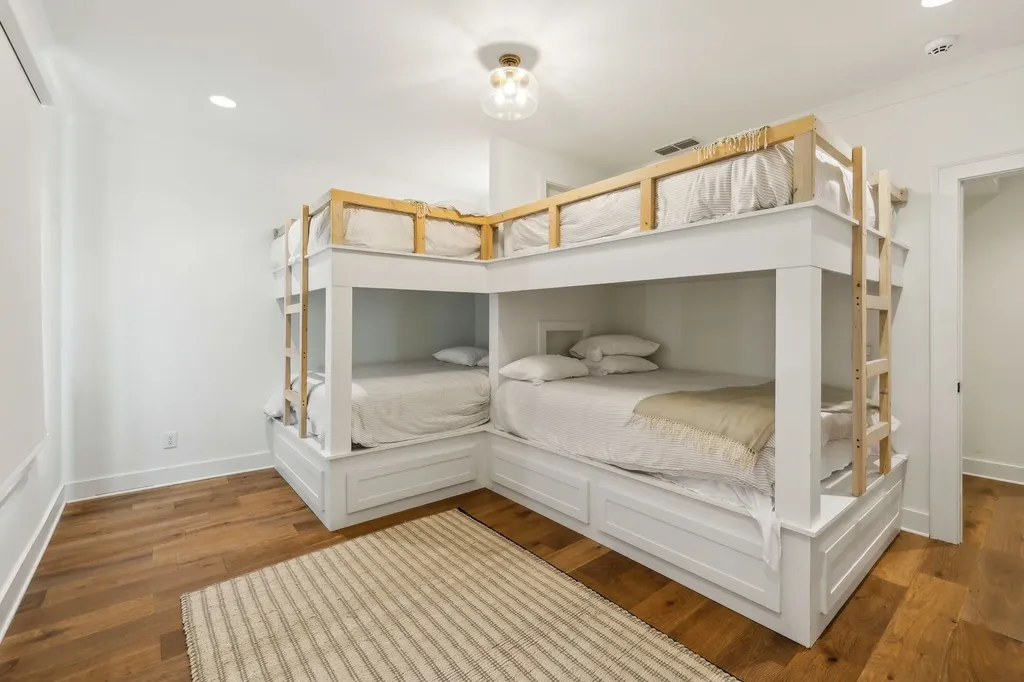 1209 Otter Creek Road Nashville TN 37215