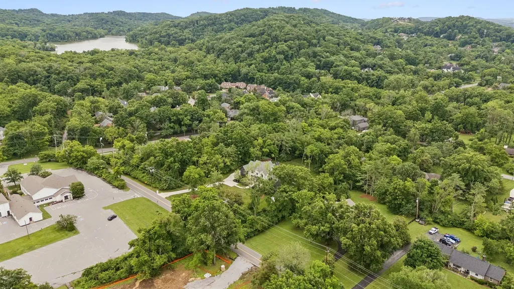 1209 Otter Creek Road Nashville TN 37215