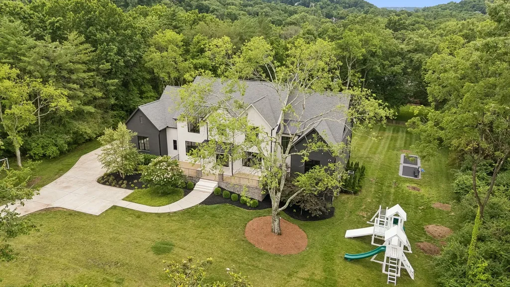 1209 Otter Creek Road Nashville TN 37215