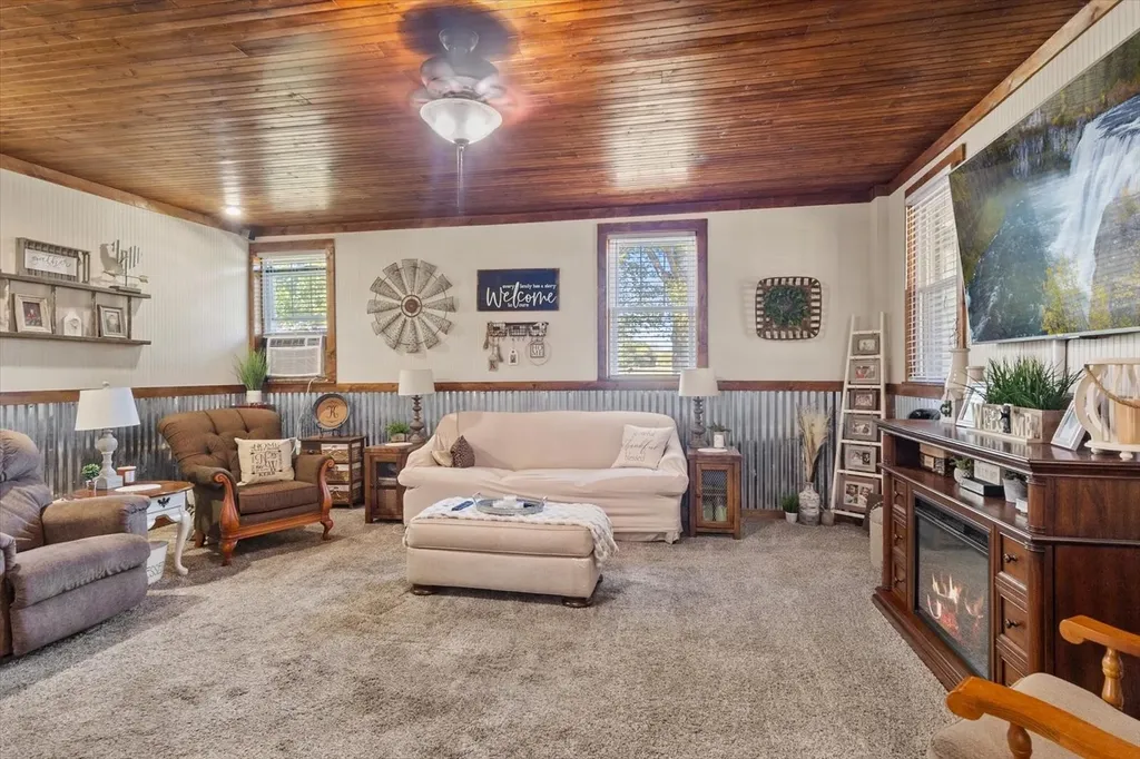 1540 S Berlin Road Lewisburg TN 37091