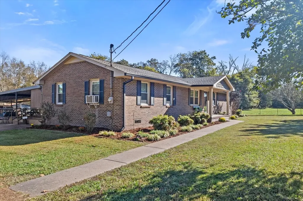1540 S Berlin Road Lewisburg TN 37091