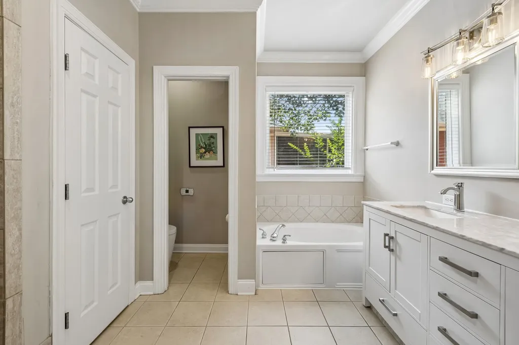 6127 Brentwood Chase Drive Brentwood TN 37027