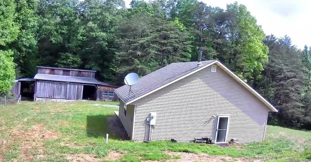 188 Dalton Tellico Plains TN 37385
