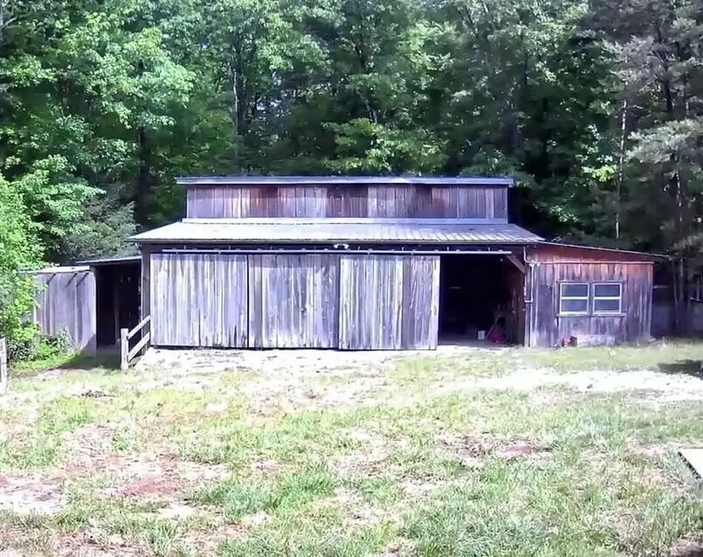 188 Dalton Tellico Plains TN 37385