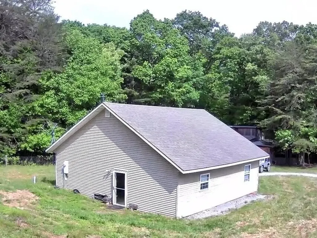 188 Dalton Tellico Plains TN 37385