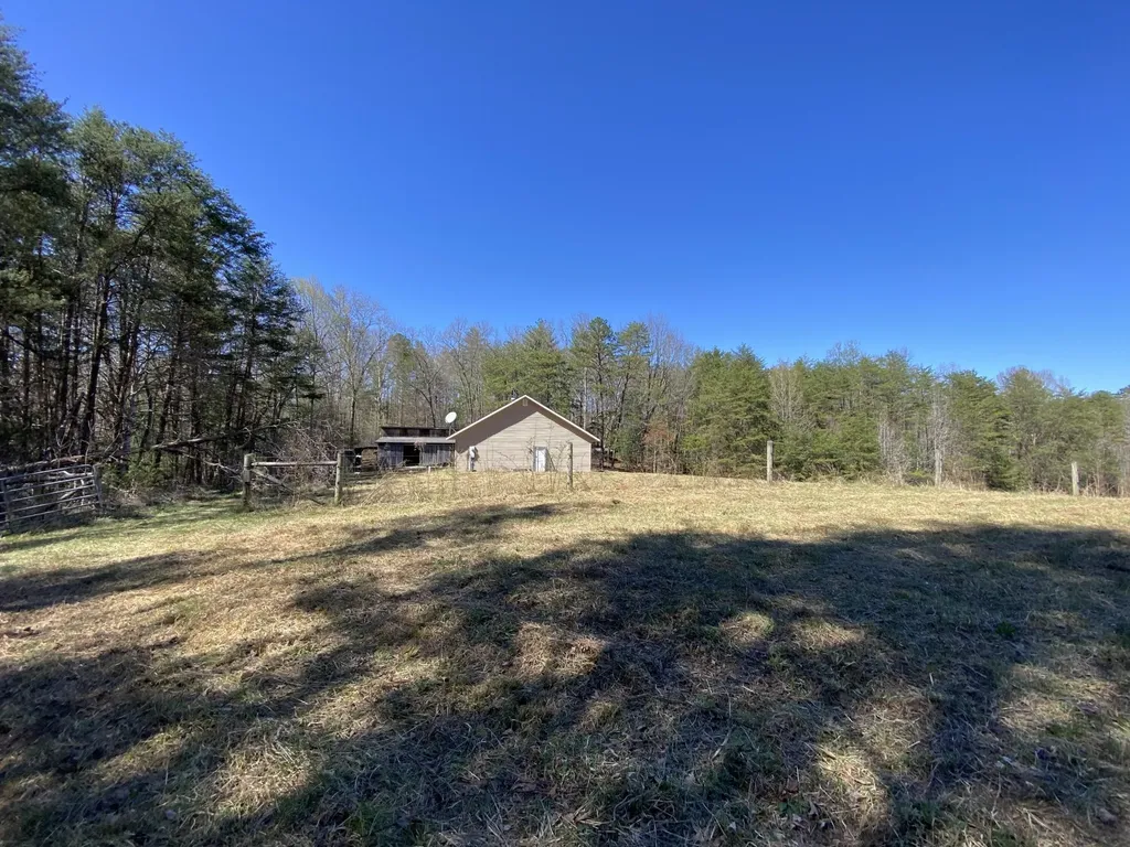 188 Dalton Tellico Plains TN 37385