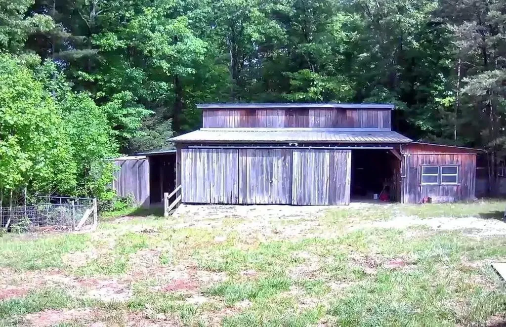 188 Dalton Tellico Plains TN 37385