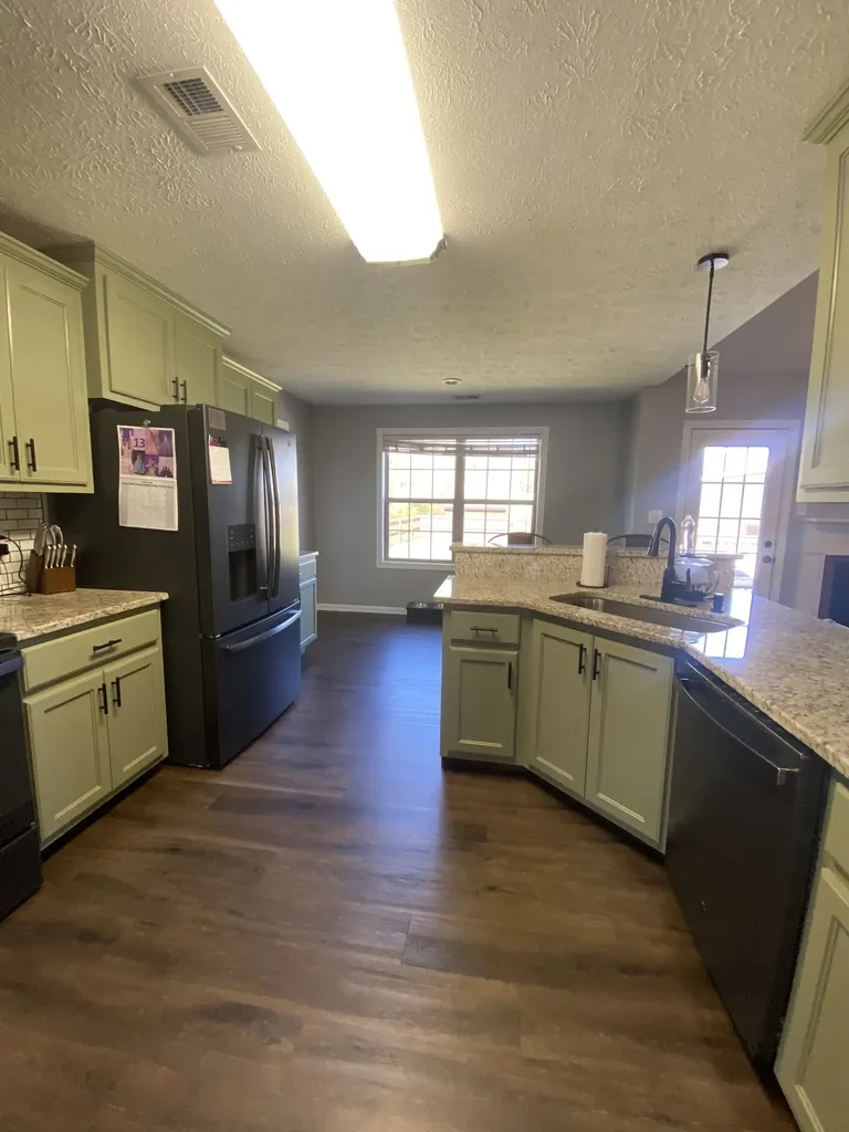 2638 Seven Mile Ferry Road Clarksville TN 37040