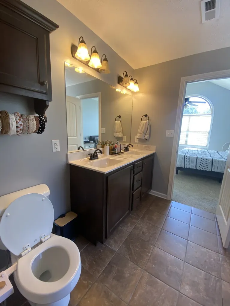2638 Seven Mile Ferry Road Clarksville TN 37040