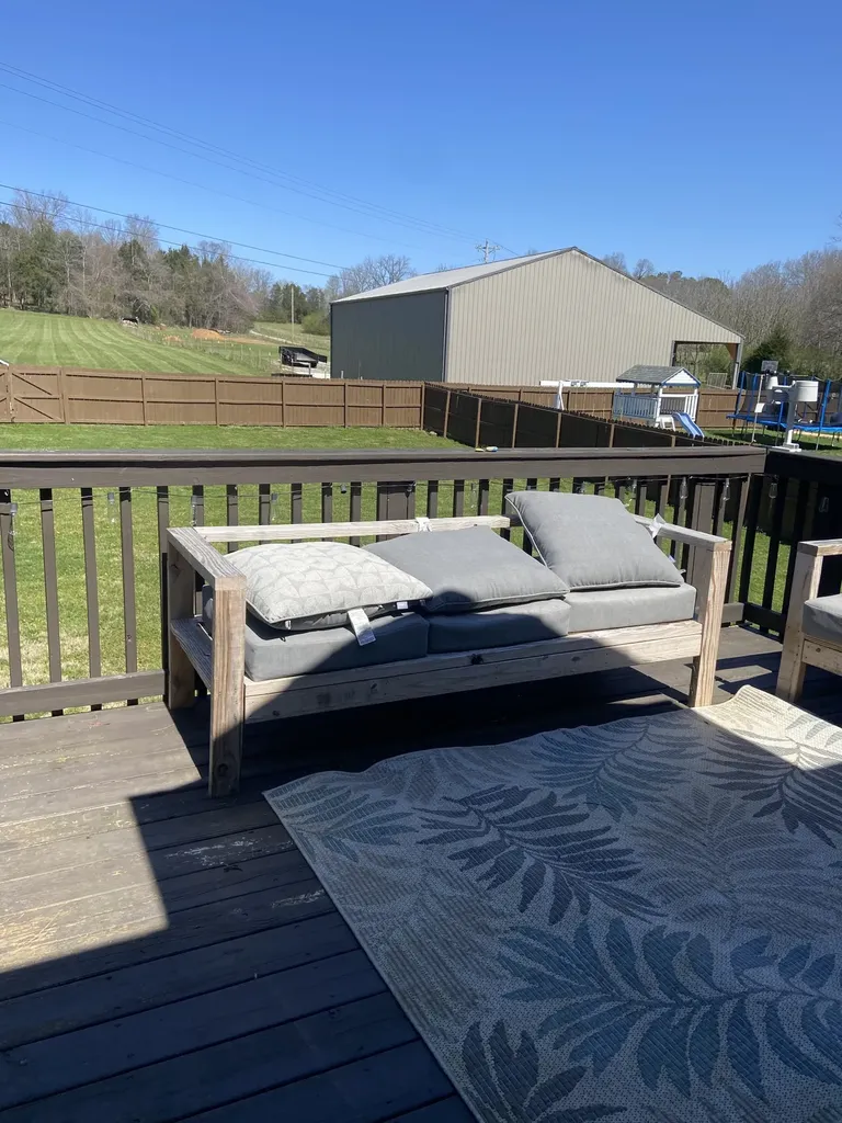 2638 Seven Mile Ferry Road Clarksville TN 37040